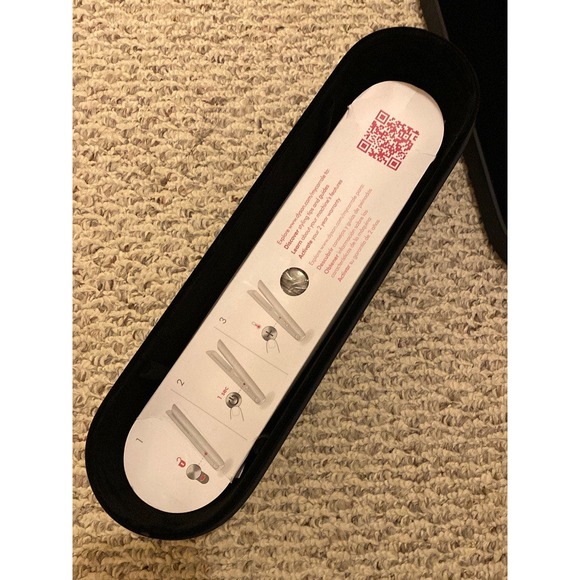 【SOLD】Dyson Corrale Hair Straightener Fushia pink with storage box - Picture 10 of 12